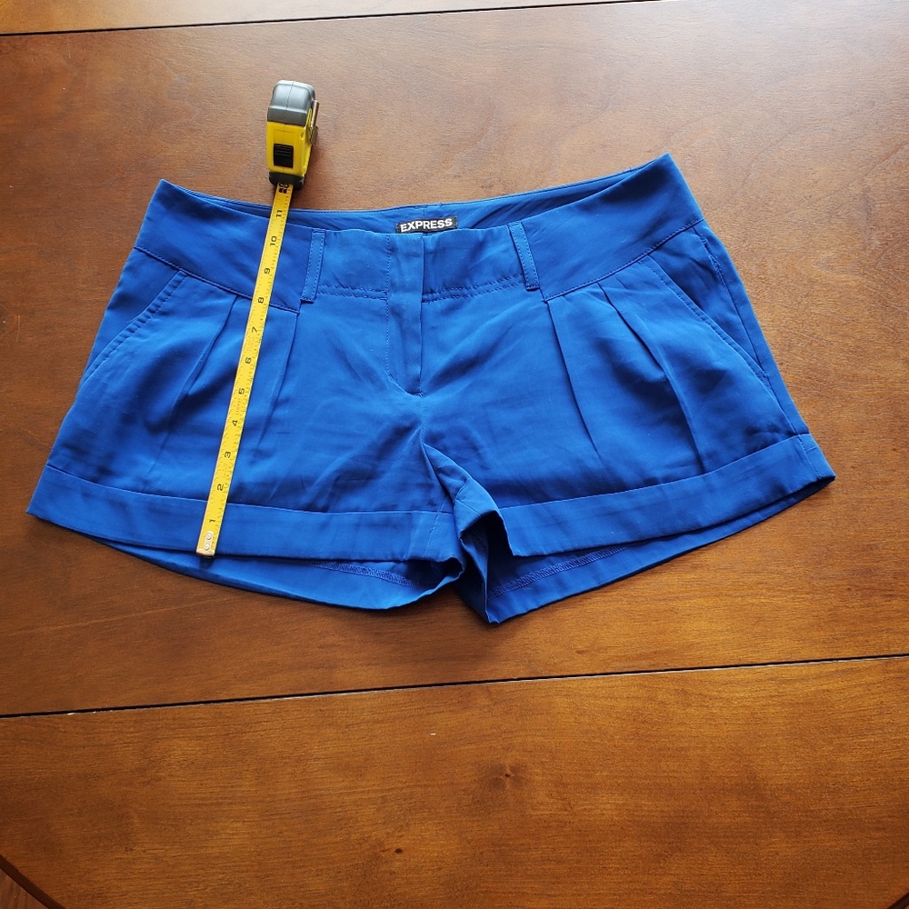 Shorts - Picture 4 of 4
